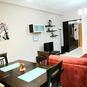 https://matias-harmony-old-bazaar-apartment-60m2.hotels-in-tirana.com